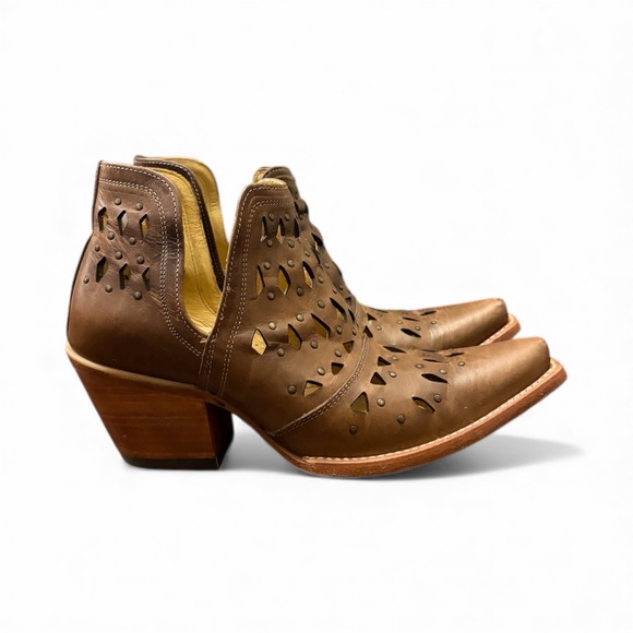 Ariat Dixon Studded Lazer Cut Western Snip Toe Leather Bootie. - Picture 5 of 10